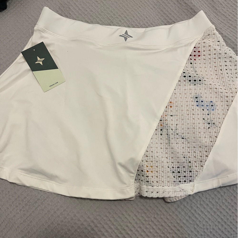 Tuckernuck White Naomi Tennis Skirt - NWT